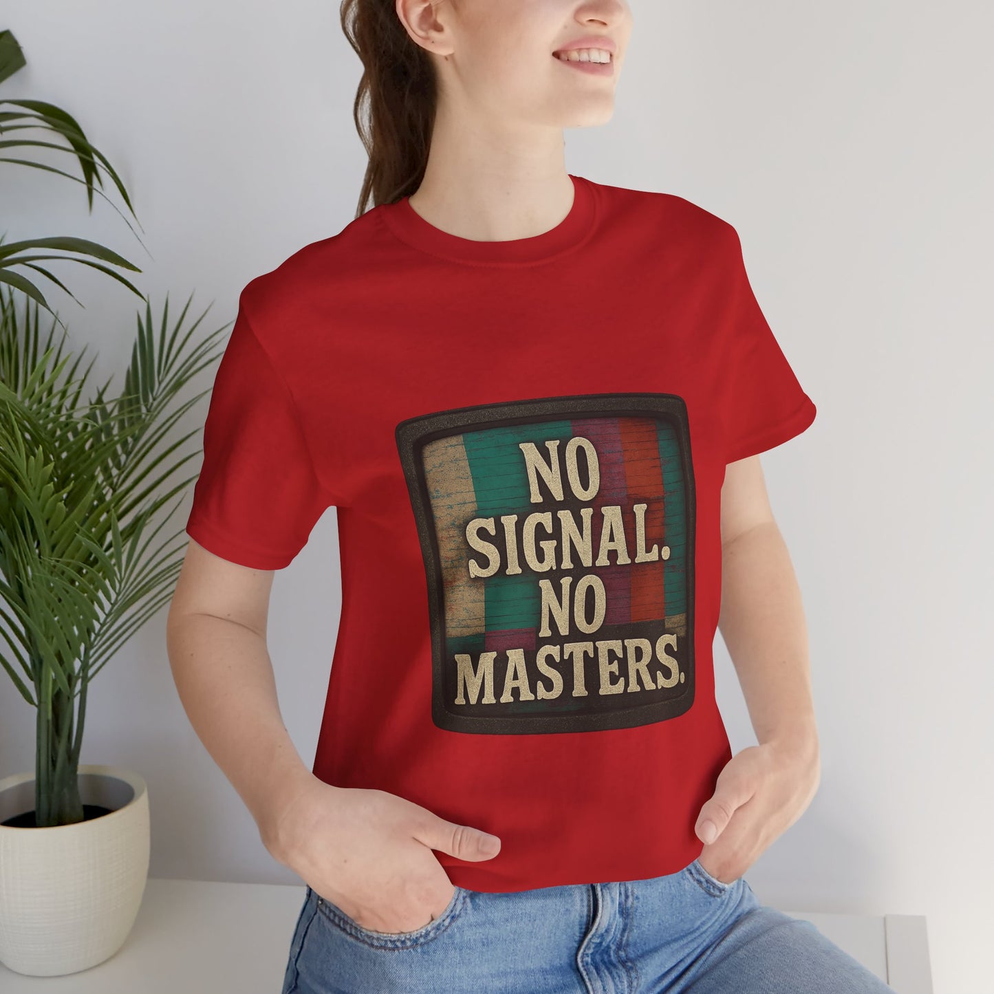Unisex Tee - No Signal No Masters TV Graphic Glitch Effect Shirt
