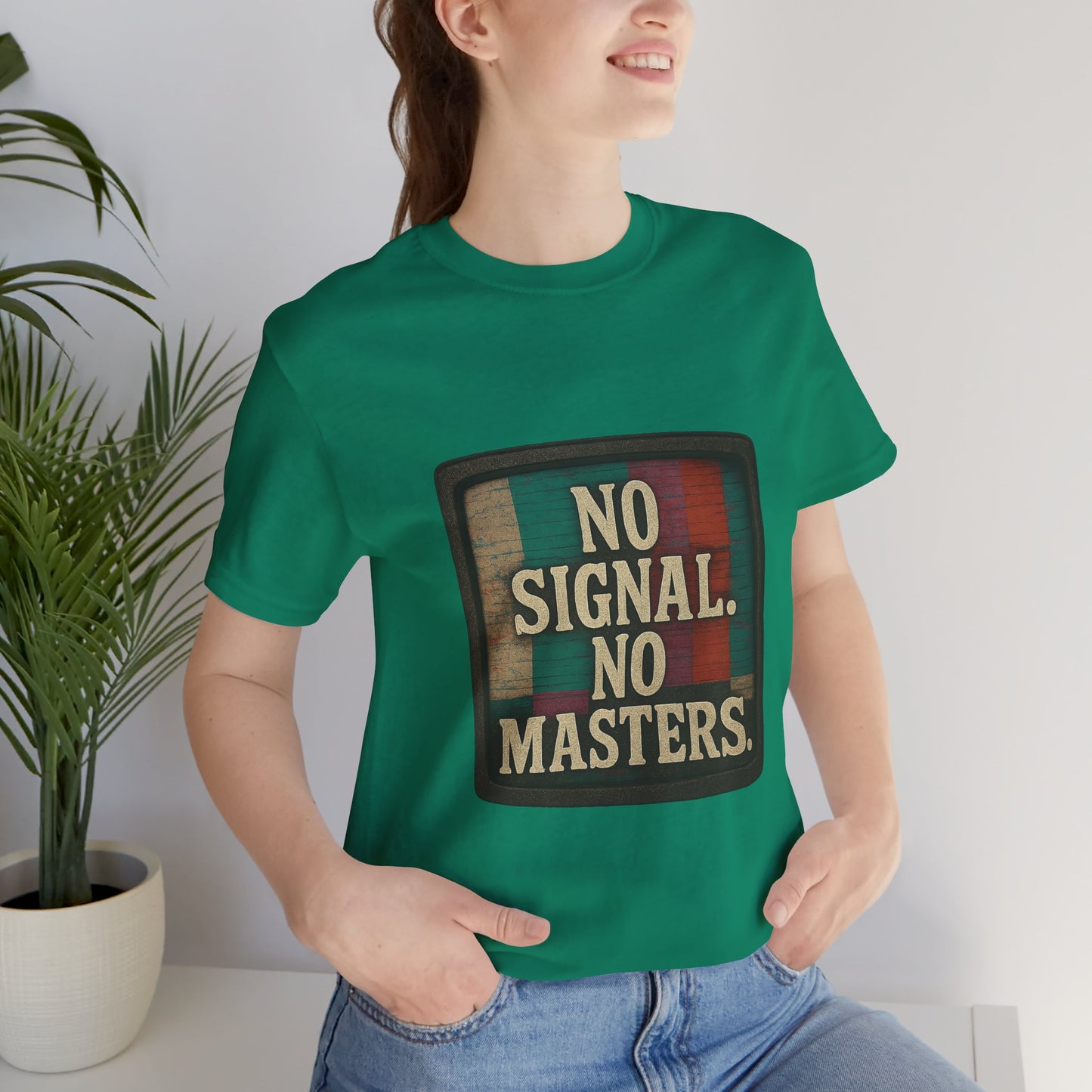 Unisex Tee - No Signal No Masters TV Graphic Glitch Effect Shirt