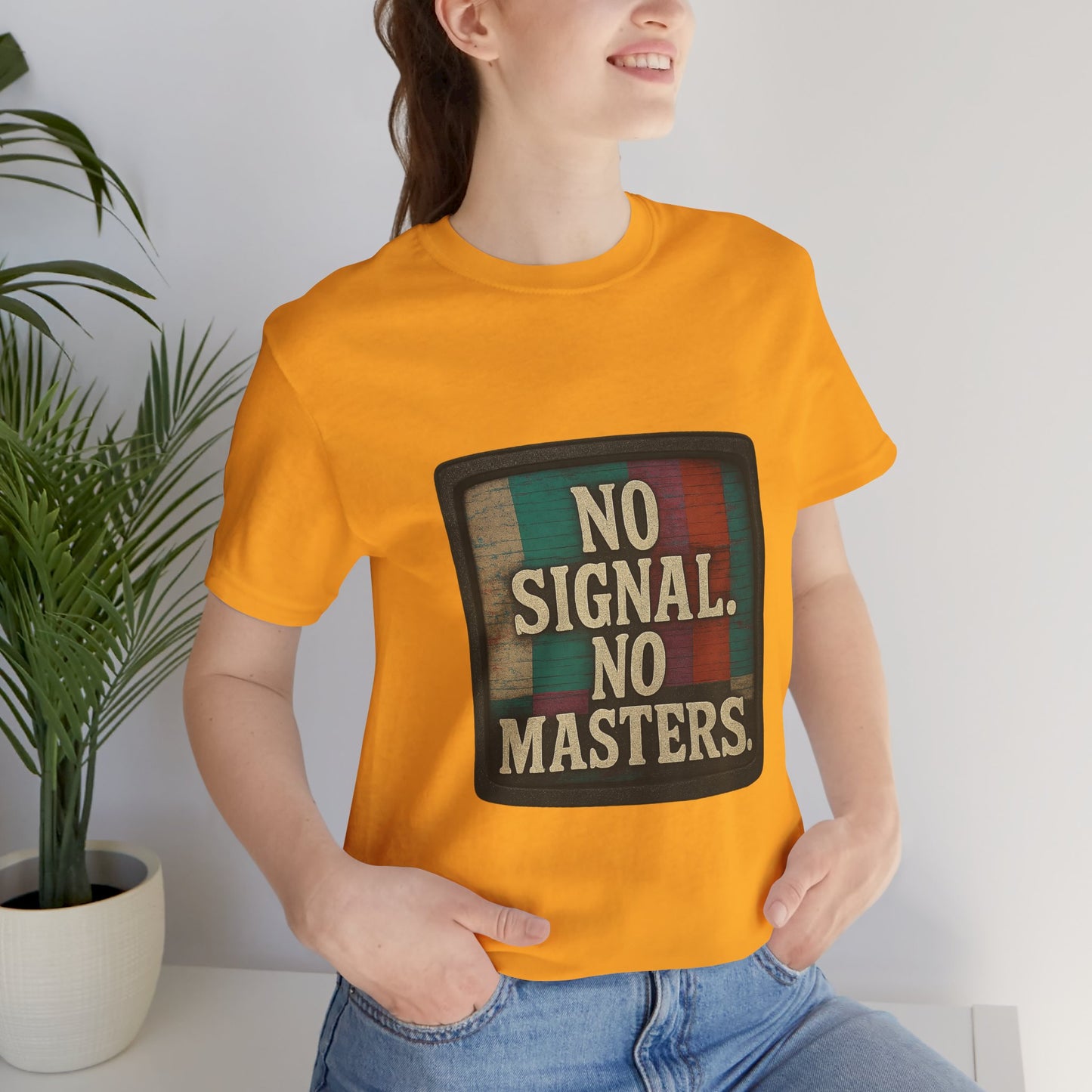 Unisex Tee - No Signal No Masters TV Graphic Glitch Effect Shirt