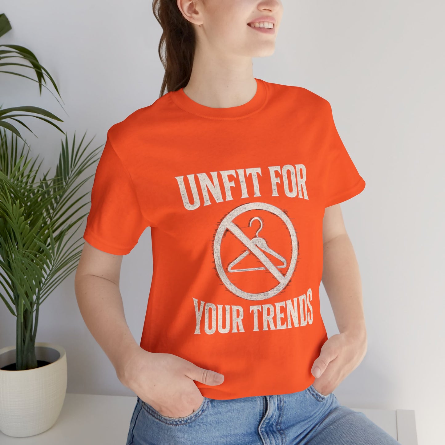 T-Shirt Bold Rejection of Mainstream Fashion Glitched 'No' Symbol